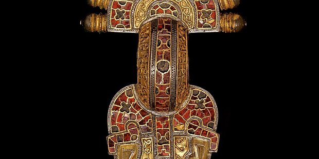 Silver brooch, gilded and set with garnets, early Middle Ages, Wittislingen